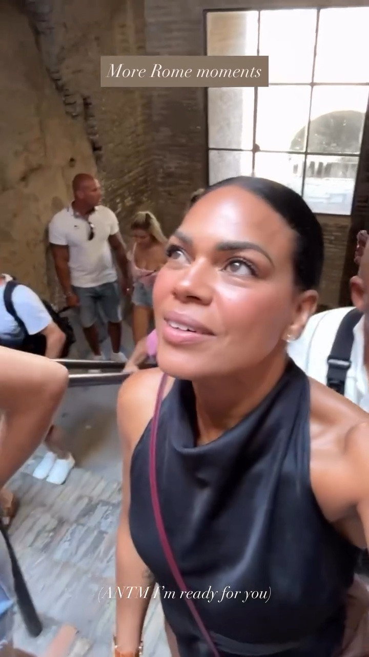 A gorgeous moment from Rome I can’t stop thinking about! Everything runs true to size!

#LTKTravel #LTKFindsUnder50 #LTKActive
