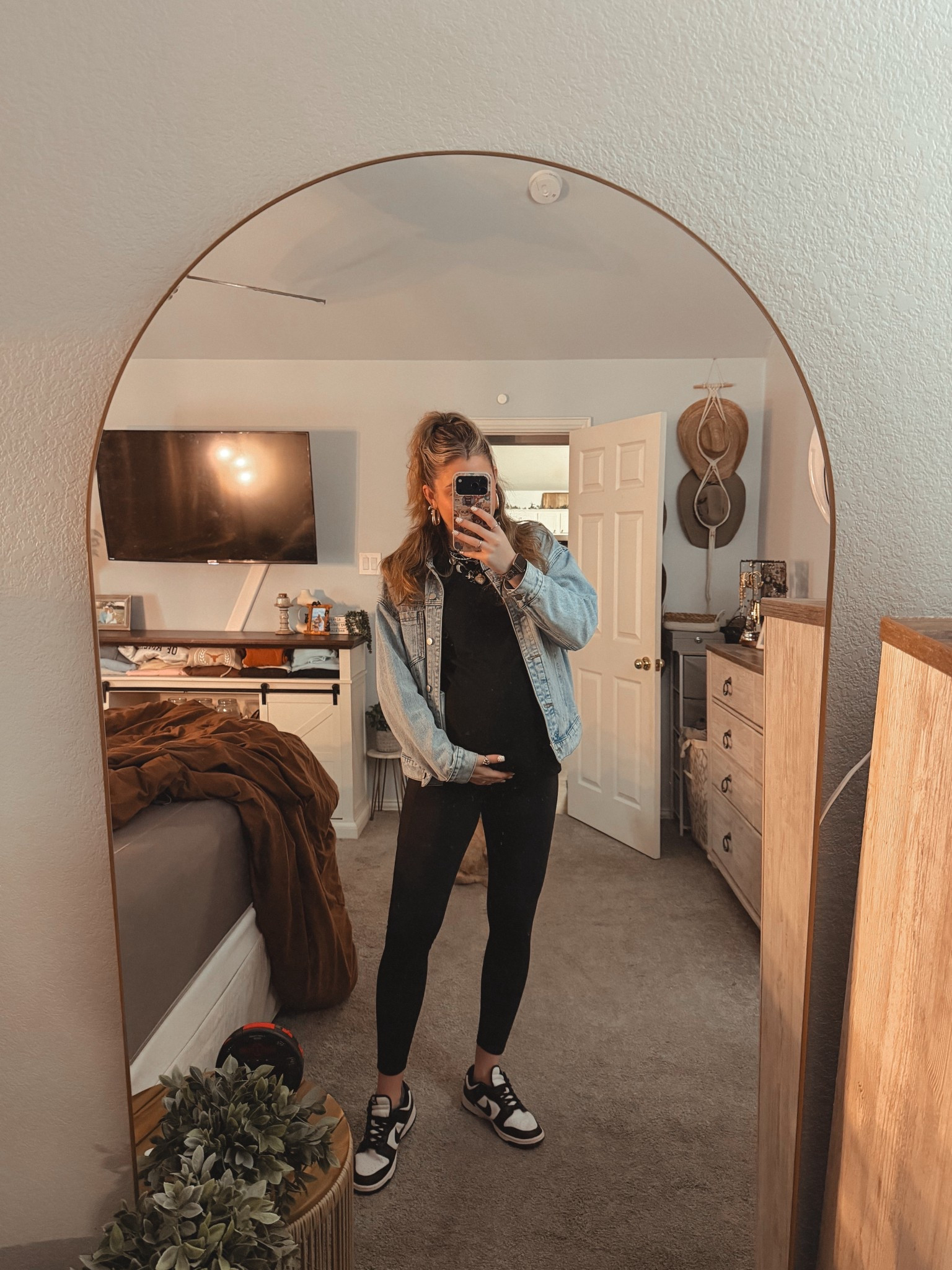 Maternity fashion. Bump friendly. Activewear. Jean jacket. Denim. Work outfit inspo  

#LTKootd #LTKSpringSale #LTKBump