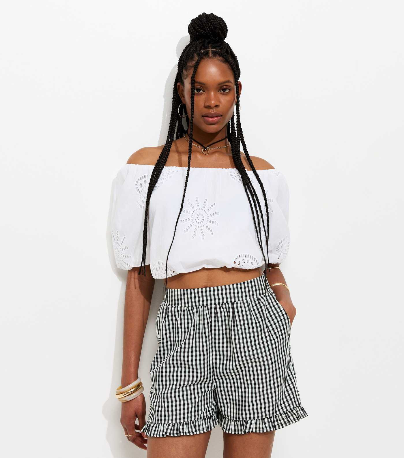 Black Gingham Frill Shorts | New Look | New Look (UK)