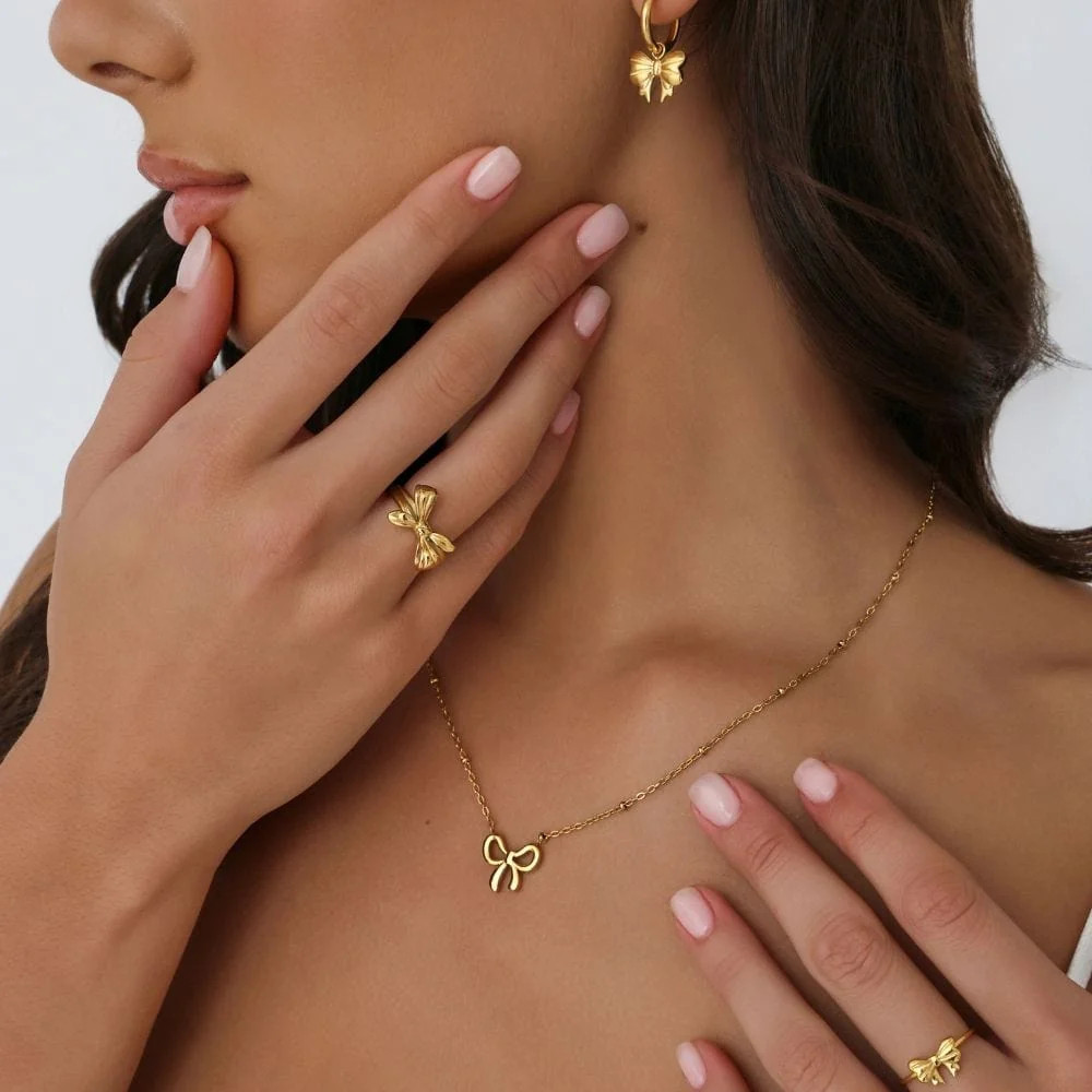 Bohomoon Selena Bow Ring | Sweatproof & Tarnish Free | Bohomoon UK
