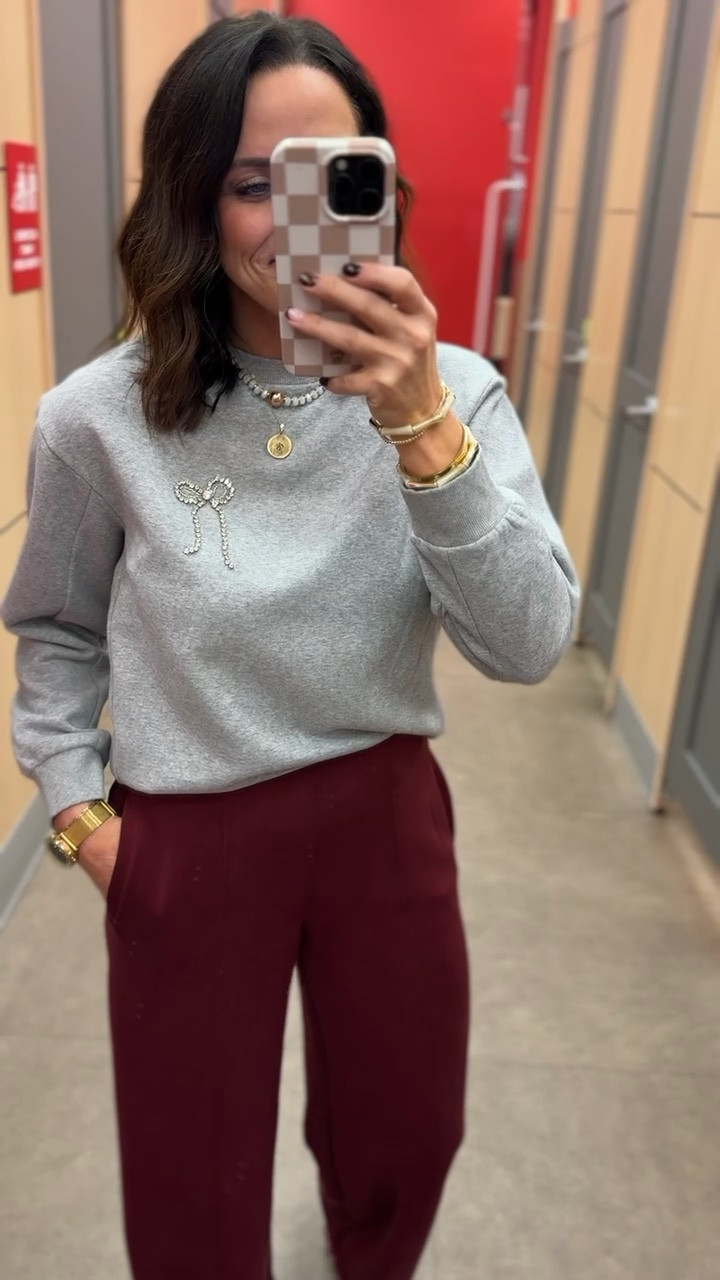 This embellished sweatshirt is such a cute and easy way to add some sparkle to your holiday look ✨

Holiday outfit, festive look, elevated casual, cozy style, Target style, VintagePickin



#LTKSeasonal #LTKootd #LTKHoliday