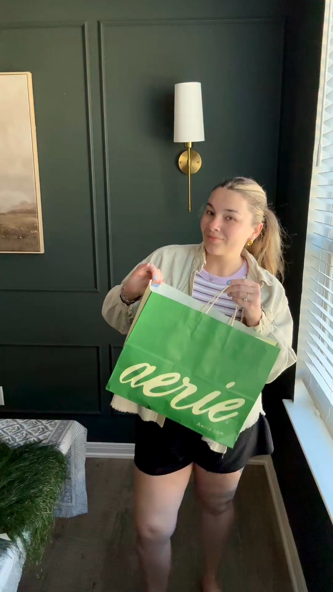 Wearing size large in the top and bottoms! Aerie 