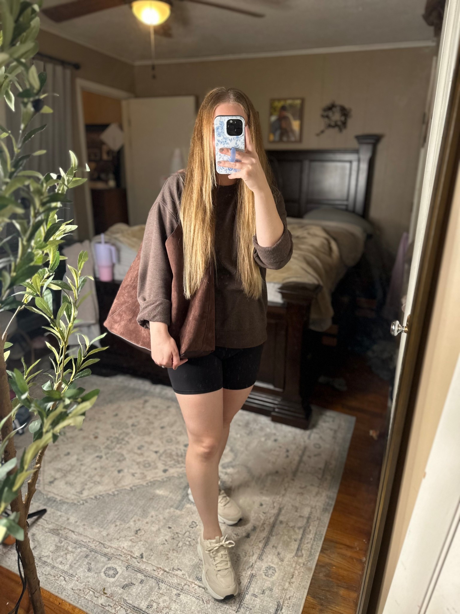 THE perfect fall slouchy bag from you guessed it.. 👜 
🍂 Walmart!!

It holds so much, it’s like a Mary Poppins bag. I can fit my keys and lip stuff in the pocket inside, then in the big pocket my wallet, diapers & wipes change of clothes for kids, my makeup bag and hairspray and water bottles with room for more. I’m obsessed m, literally so good for everyday! Your things are always in one place! And the quality is so good for $26.97!


#walmartfashion #walmartfinds #suedebag #fallbag #slouchy #hobobag #everydaybag #timeandtru #walmart @walmart #walmartcreator #momstyle #casualstyle #momoutfits #affordablefashion ##fallstyle #fallfashion 

#LTKGiftGuide #LTKItBag #LTKSeasonal