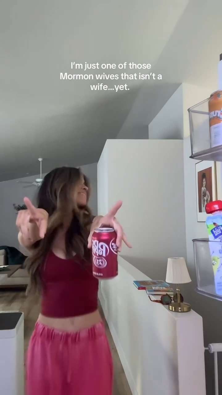 My sweats are Vintage! Linked similar♥️ 

 #LTKStyleTip