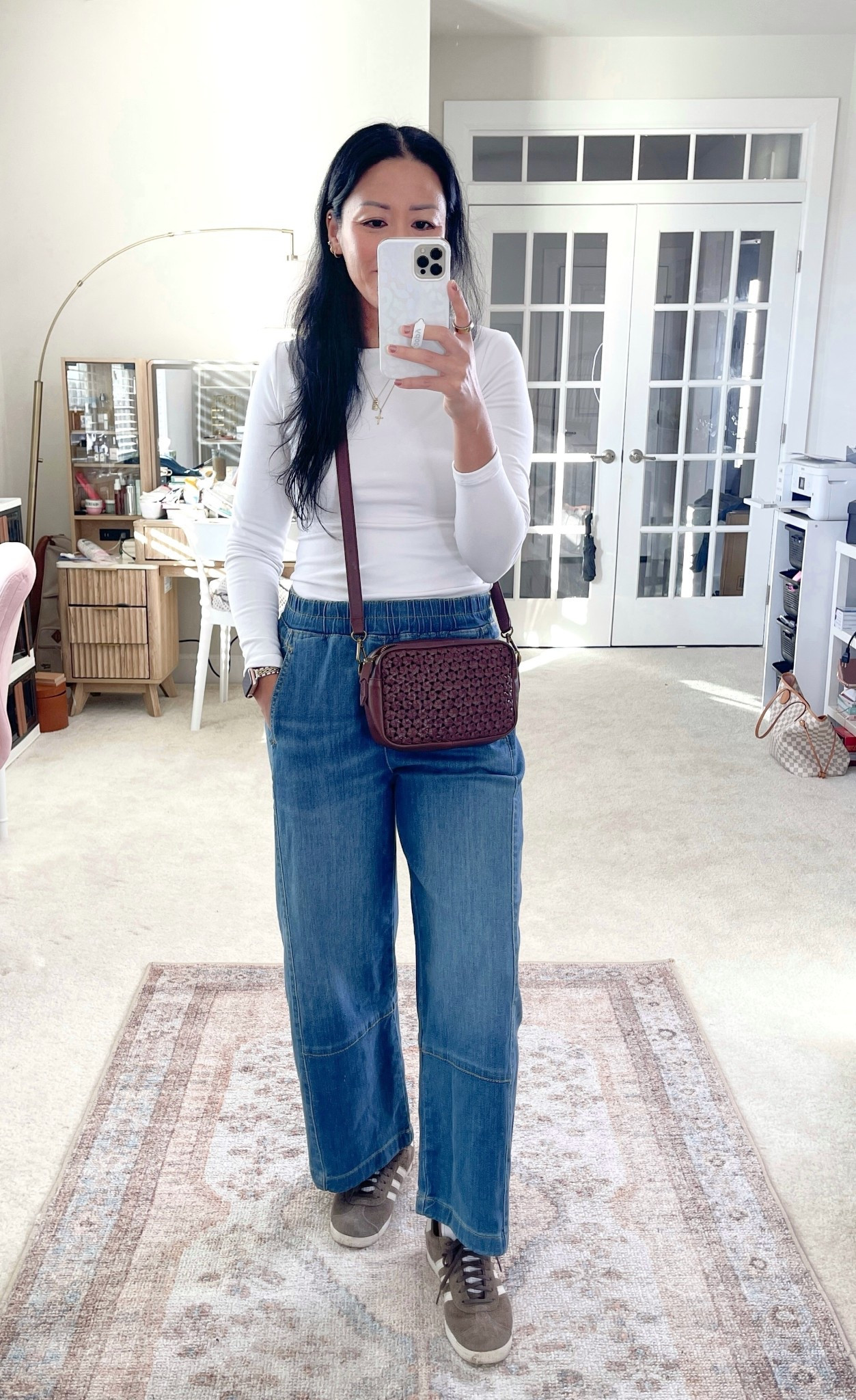 Size small top and size XS jeans
Sized down 1/2 in sneakers


#LTKFindsUnder50 #LTKSeasonal #LTKootd