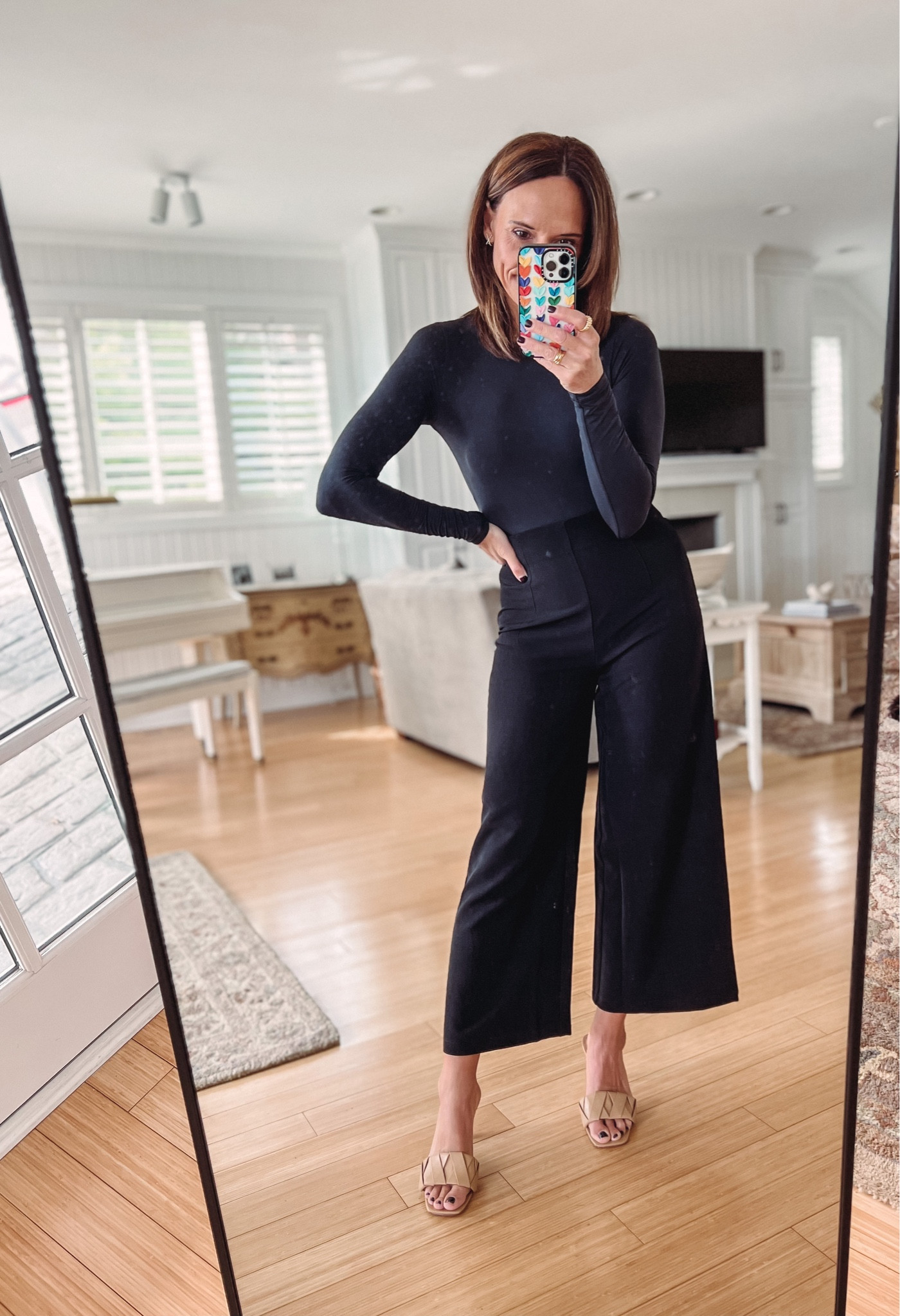 Here for the wide leg cropped pants from @vicicollection🖤

#LTKworkwear #LTKFind #LTKunder100