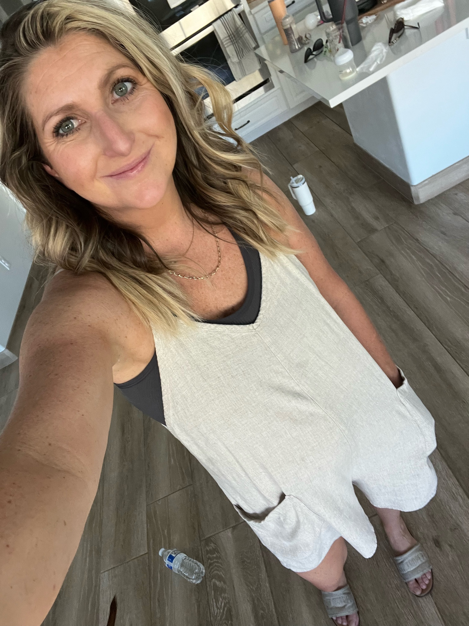 Hot mom summer outfit

Romper is old from
Carley Jean Los Angele. Linked similar 

Wearing xs/s crop

#LTKHotmomsummer #ltkhms 

#LTKstyletip #LTKSeasonal #LTKunder100