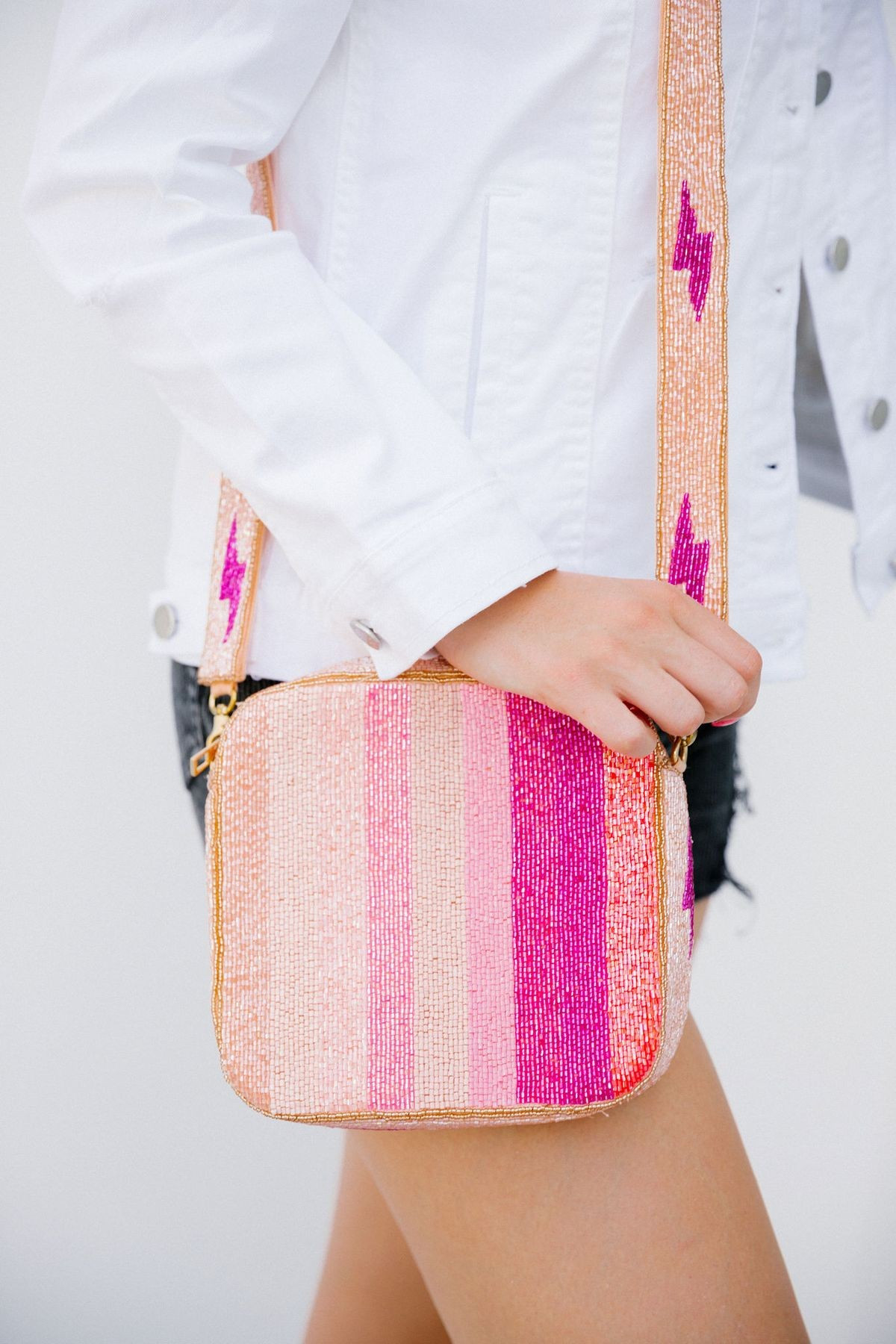 ELECTRIC STRIPED BEADED PURSE | Judith March