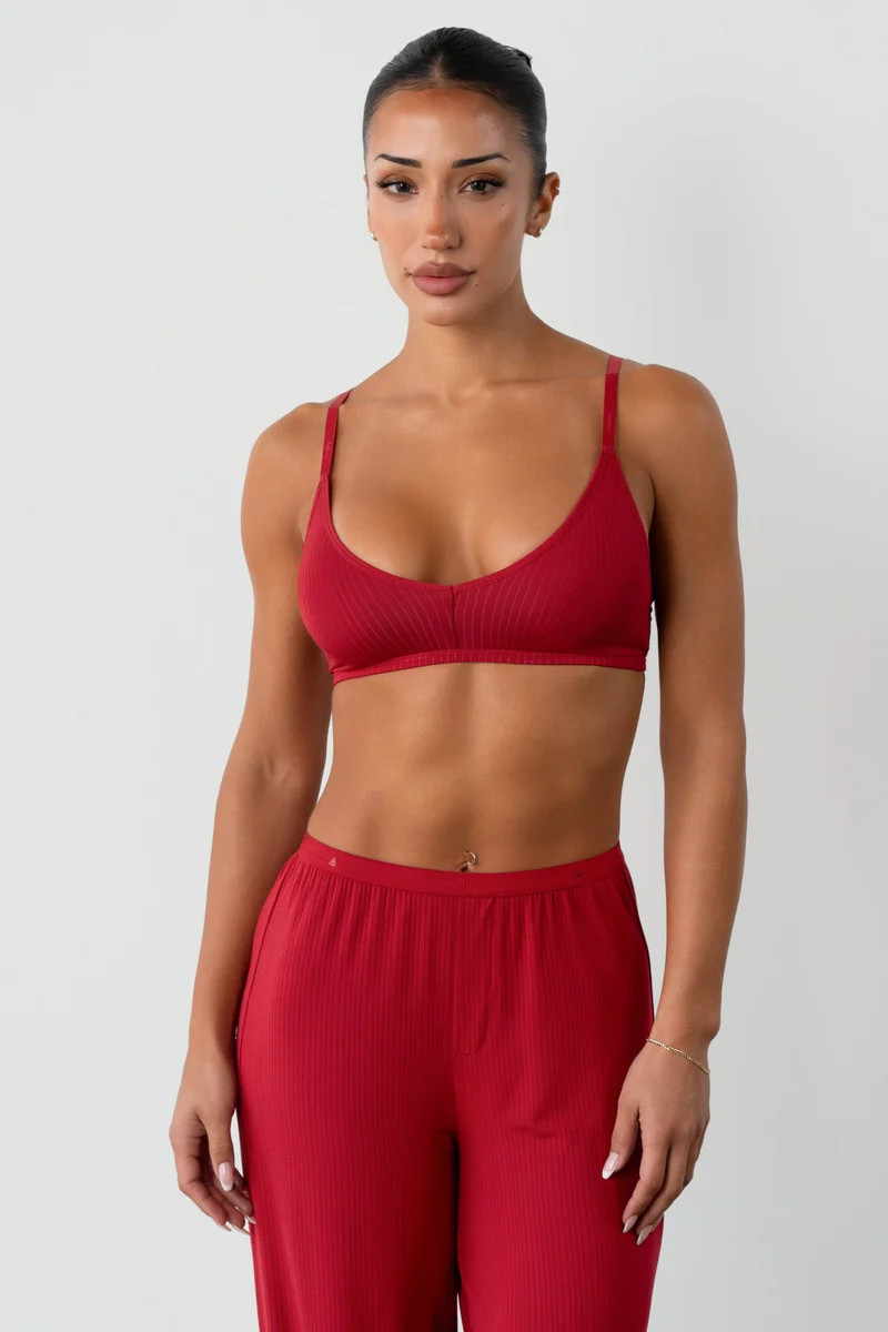 Vitality Float Rib V Bralette - Crimson | Vitality
