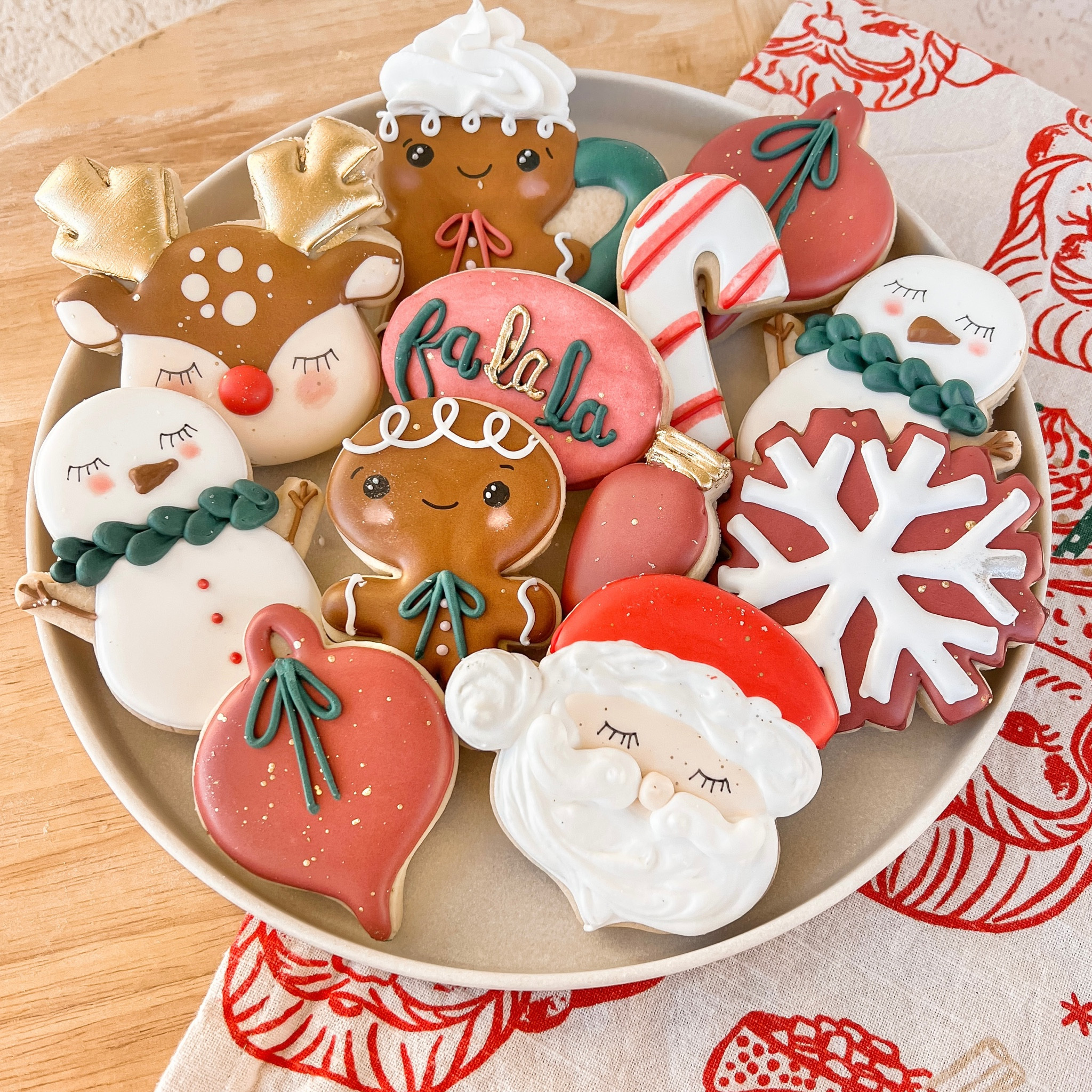Christmas cookies 

#LTKHoliday #LTKSeasonal #LTKhome