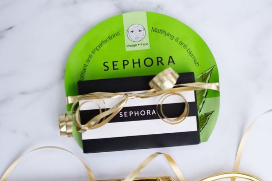 Sephora Collection is 30% off with code EVERYTHING. We  included our favorite gifts and stocking stuffers below. 

#LTKSeasonal #LTKHoliday #LTKGiftGuide