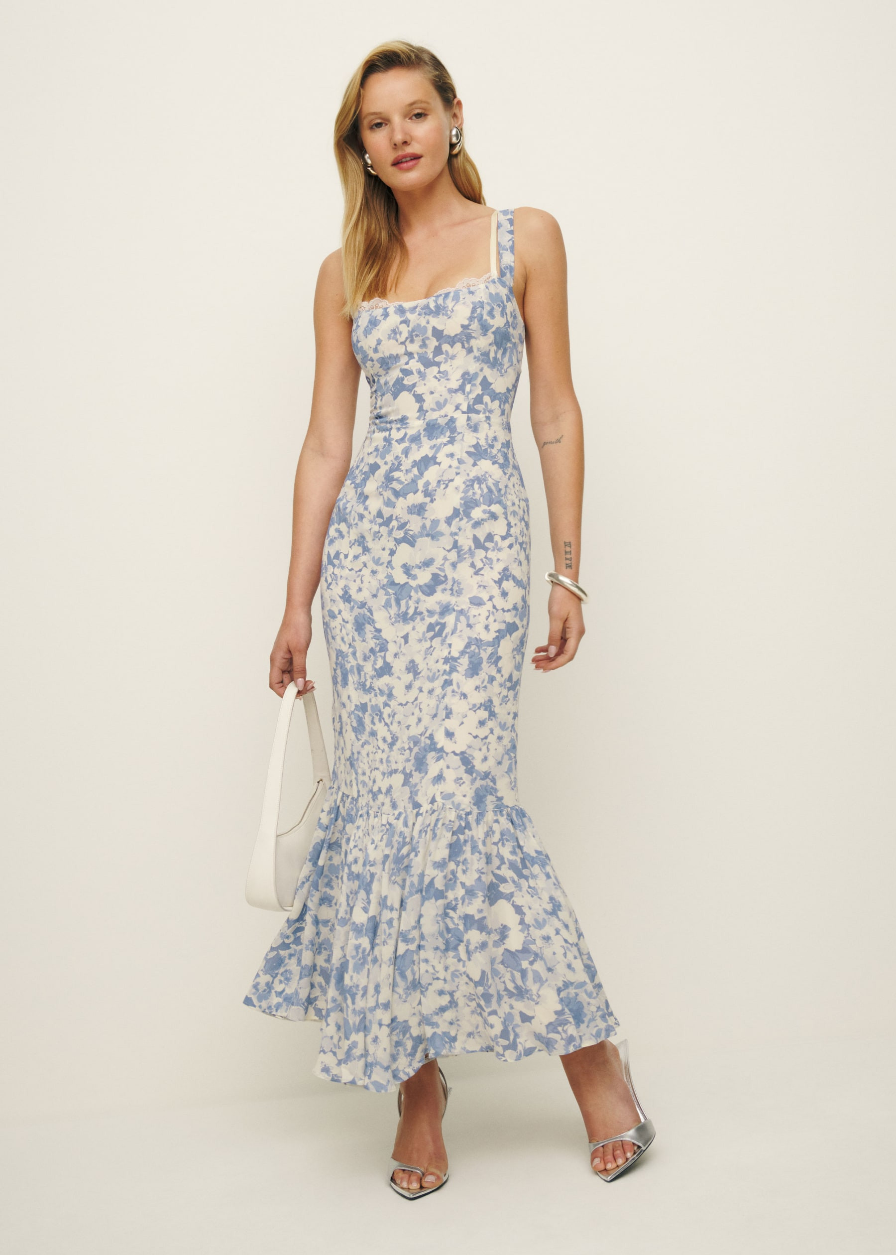 Irisa Dress | Reformation (Global)