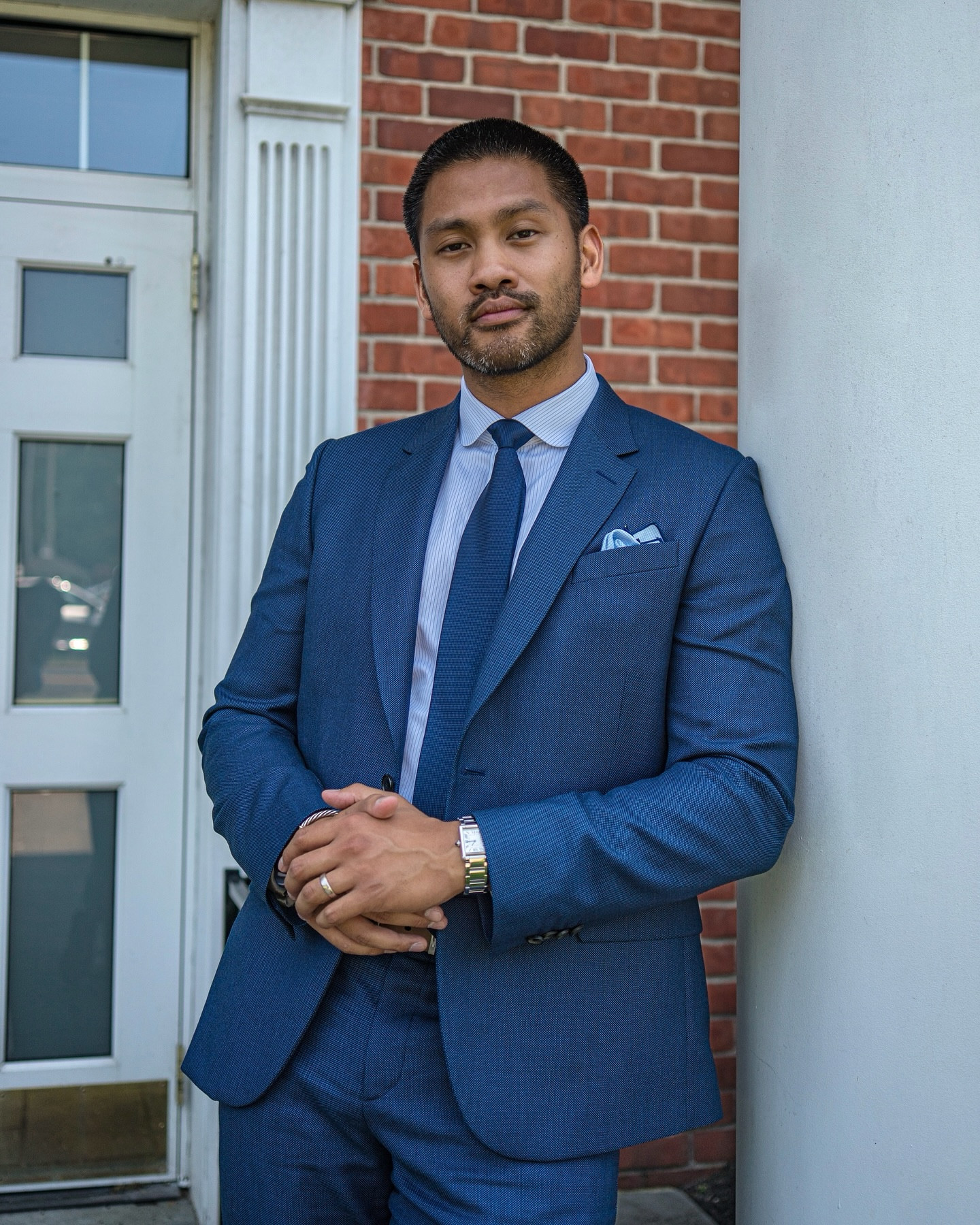 Nothin quite like a navy suit 🙌🏽 we went all in with the navy theme with this @paulsmithdesign fit and it came out clean! 

There’s always little things you can do to make your look standout - whether it be a monogram on your shirt, pinstripe patterns, a watch, or shoes, it can make all the difference! #PaulSmith #gifted