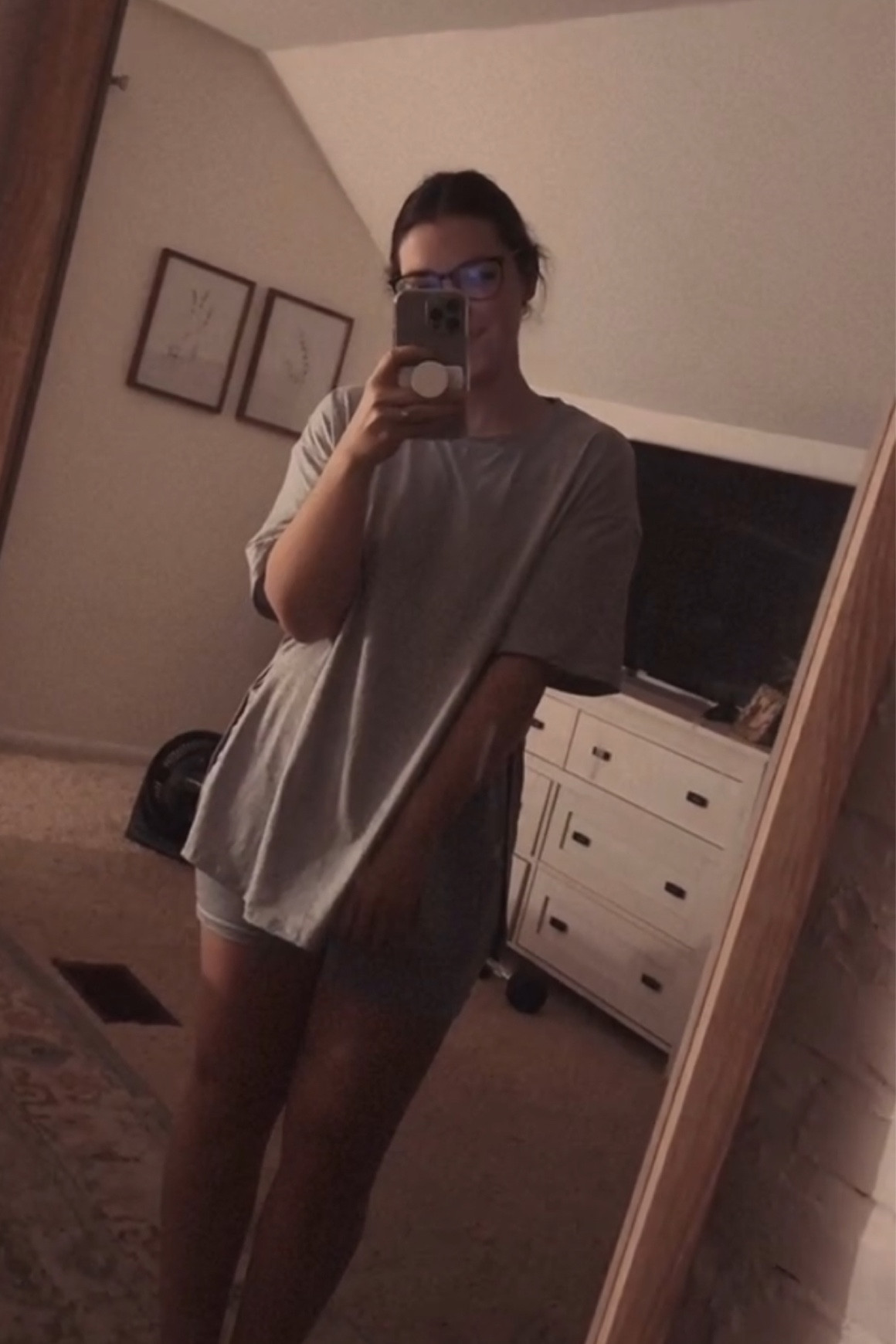Matching sets are my entire personality! This one from SHEIN is *sooooooooo* cozy! Its oversized top covers the bum and the biker shorts fit so nicely!

#shein #sheinfind #sheinset #matchingset #set #bikershorts #shorts #oversized #oversizedtop #oversizedshirt #grey #gray 

#LTKmidsize #LTKfindsunder50 #LTKstyletip