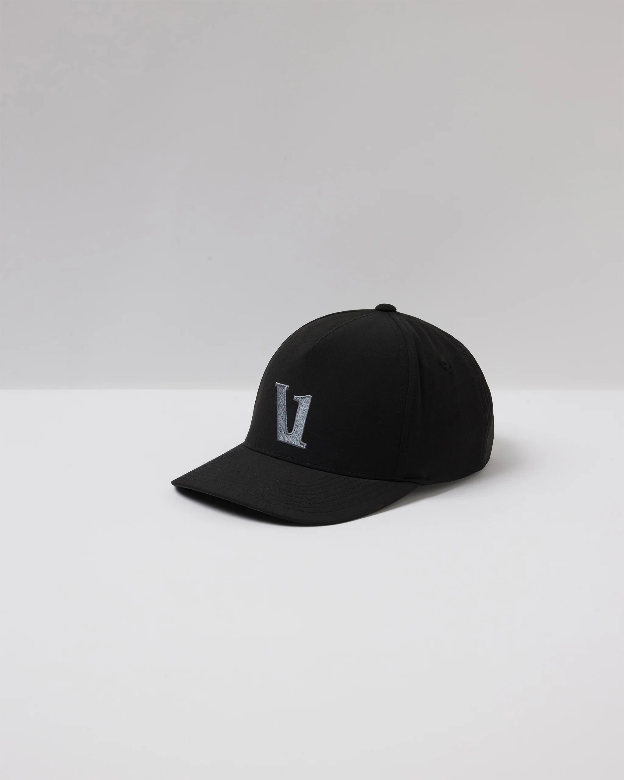 Magnitude Hat | Black Adjustable Snapback | Vuori | Vuori Clothing (US & Canada)