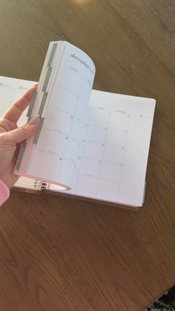 The BEST way to start 2025! Erin Condren daily planner💫☺️

amazon pens, amazon highlighter, erin condren agenda, planner, weekly planner, daily planner, monthly planner, aesthetic office supplies, boy mom, Samantha Bauchmann 

 #LTKWatchNow #LTKHome #LTKFindsUnder50