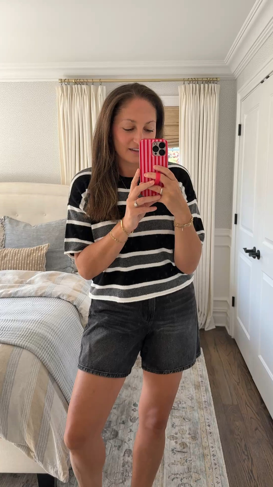 I picked up a few amazing new fall pieces from Evereve last week and they’re all on sale now!!! Linking this too and everything else I grabbed (including a great pair of pants and the tassel necklace I’ve been wearing on repeat…) sale ends today!!

#LTKmomlife #LTKootd #LTKOver40