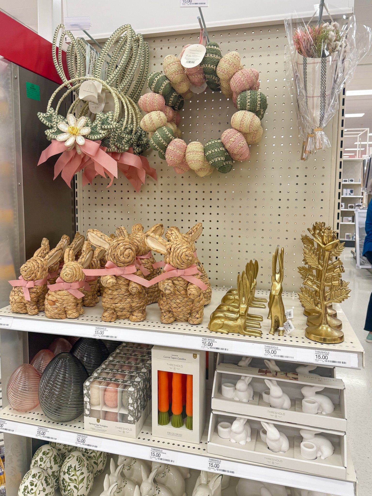 Easter decor from Target! 

Love the egg wreath! 






Target home
Easter finds 
Wicker bunny 
Target finds 
Easter wreath 
Spring decor 

#LTKSeasonal #LTKHome