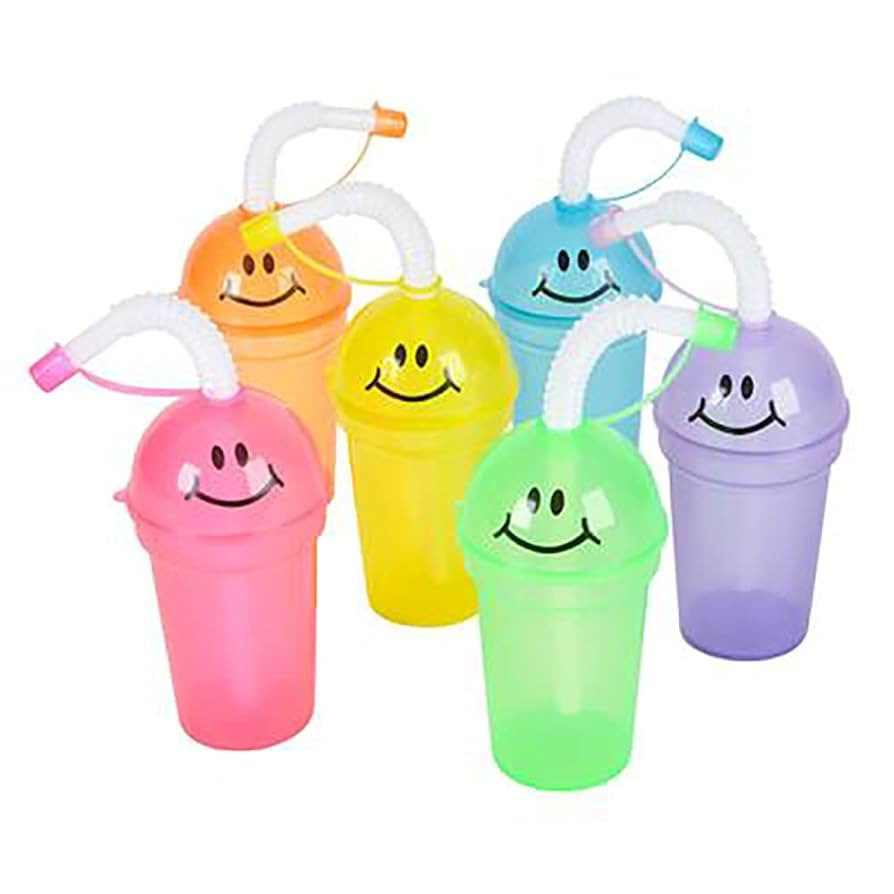 The Dreidel Company Happy Face Sipper Cups, Colorful Plastic Straw Cups with Lid and Straw, Party... | Amazon (US)