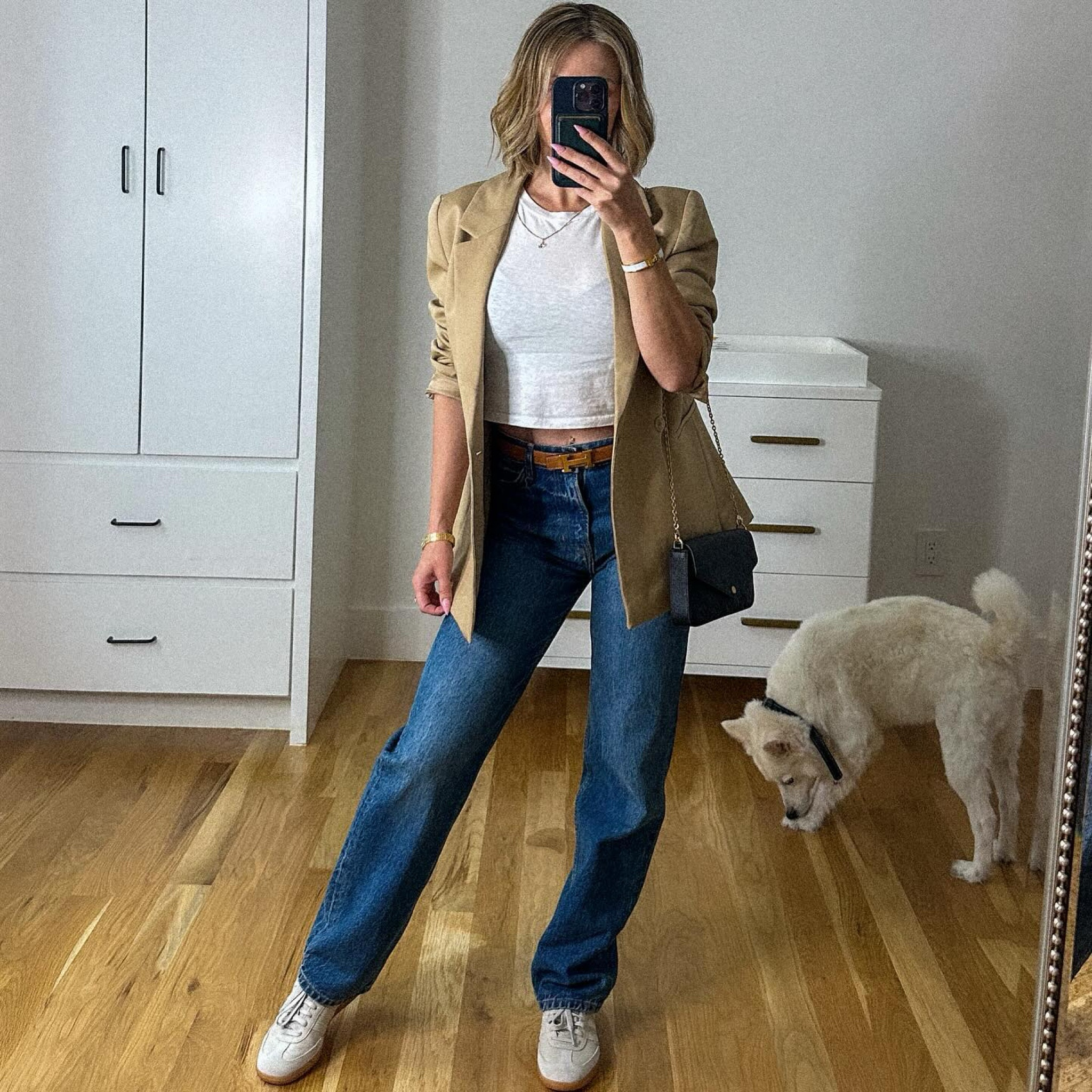 This has been a year of changes 💁🏼‍♀️ @shane_post_ ❤️

#new #ootd #ootdfashion #fashionstyle #hair #blazer #style #grwm #momlife #fashion #apwatch

#LTKFamily #LTKWatchNow #LTKU