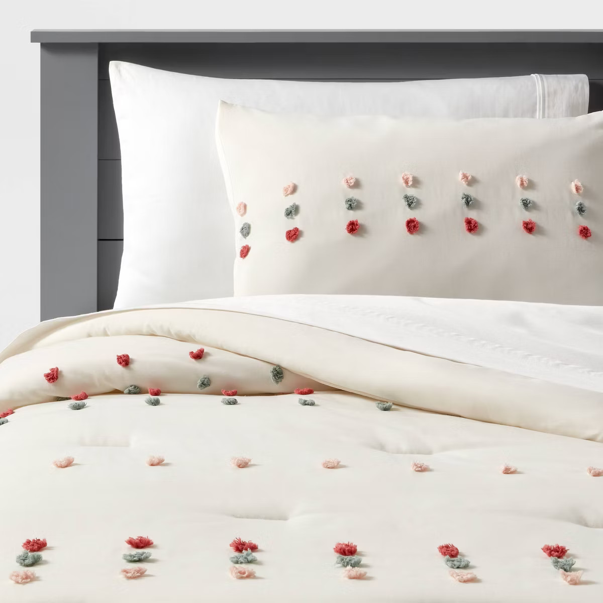 Twin Pom Kids' Comforter Set Cream - Pillowfort™ | Target