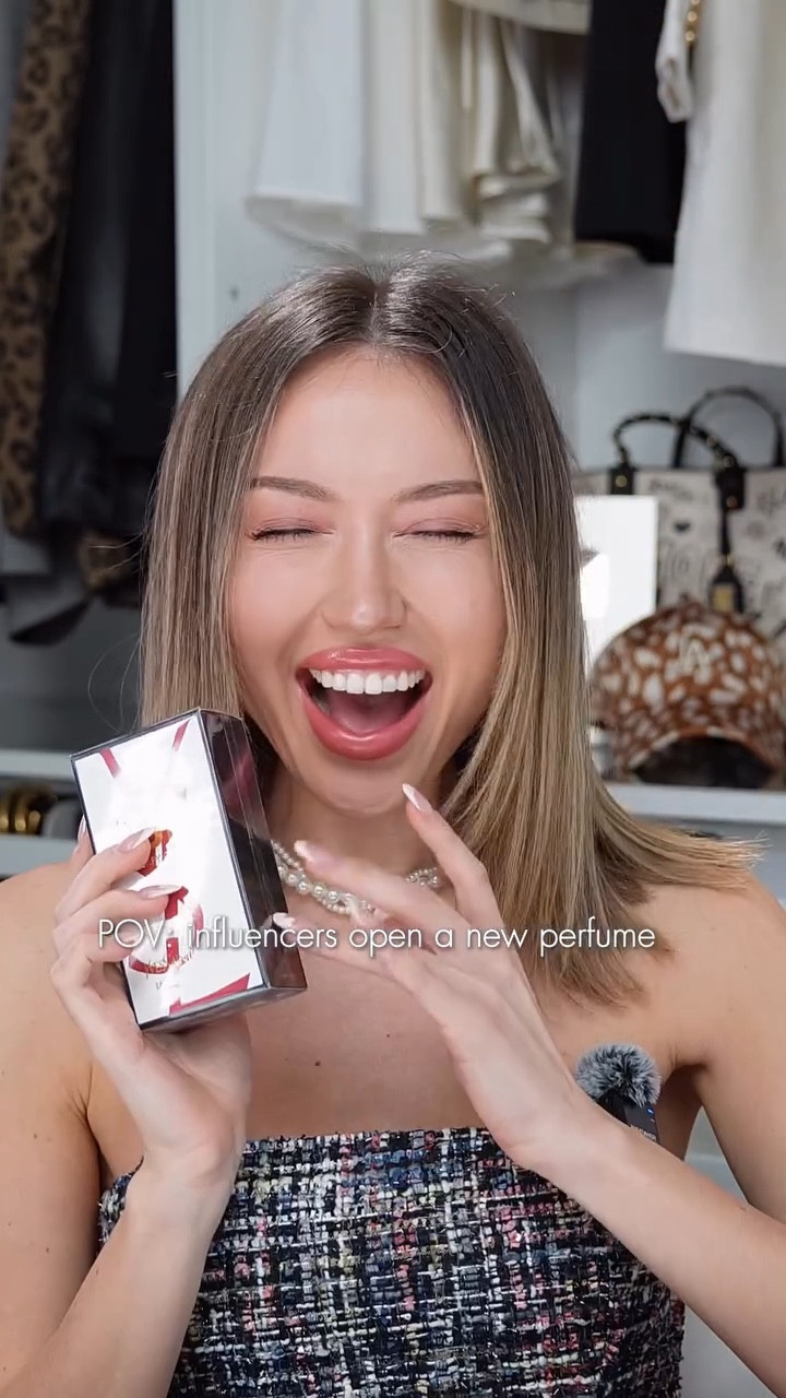 @yslbeauty New Libre Berry Crush Perfume ❤️
.
.
.
#yslbeauty #libreberrycrush #unboxing