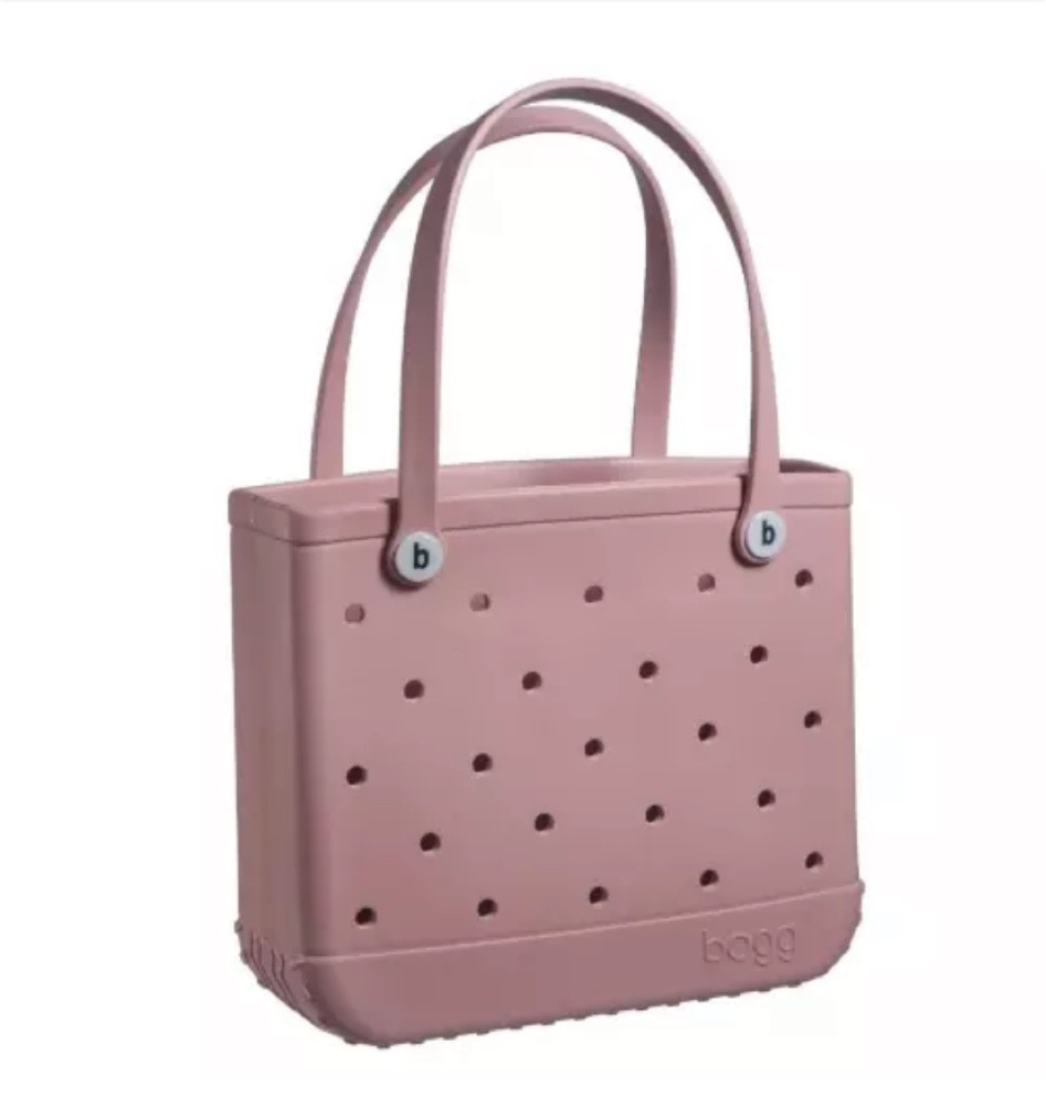 $40, baby bogg beach tote 

#LTKfamily #LTKtravel #springbreak #beachvacation #beachbag #poolbag #swimbag #LTKkids #LTKSeasonal #swim

#LTKitbag #LTKsalealert #LTKunder50