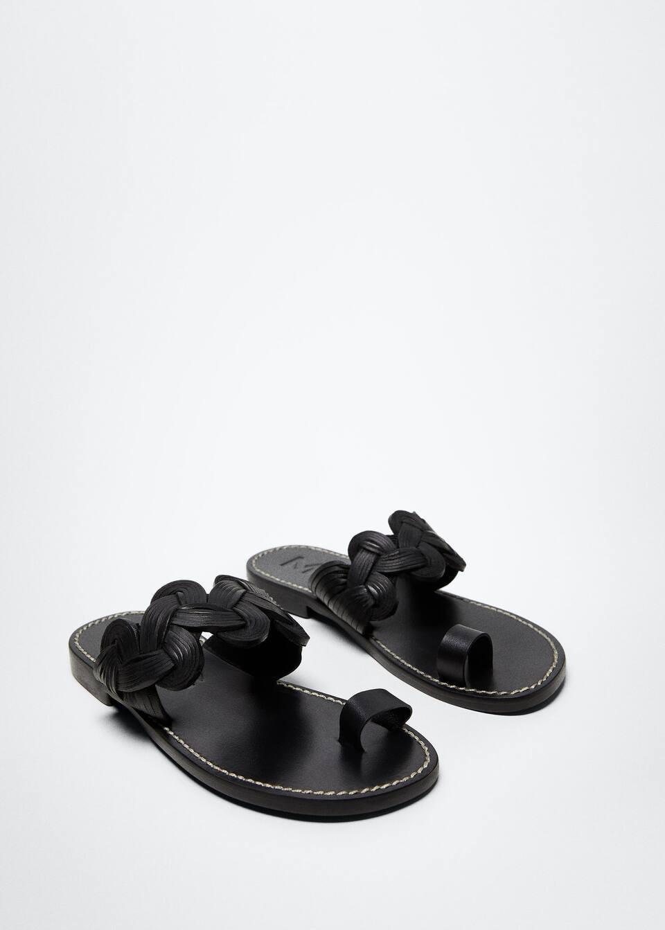 Search: Flat black sandals (150) | Mango USA | MANGO (US)