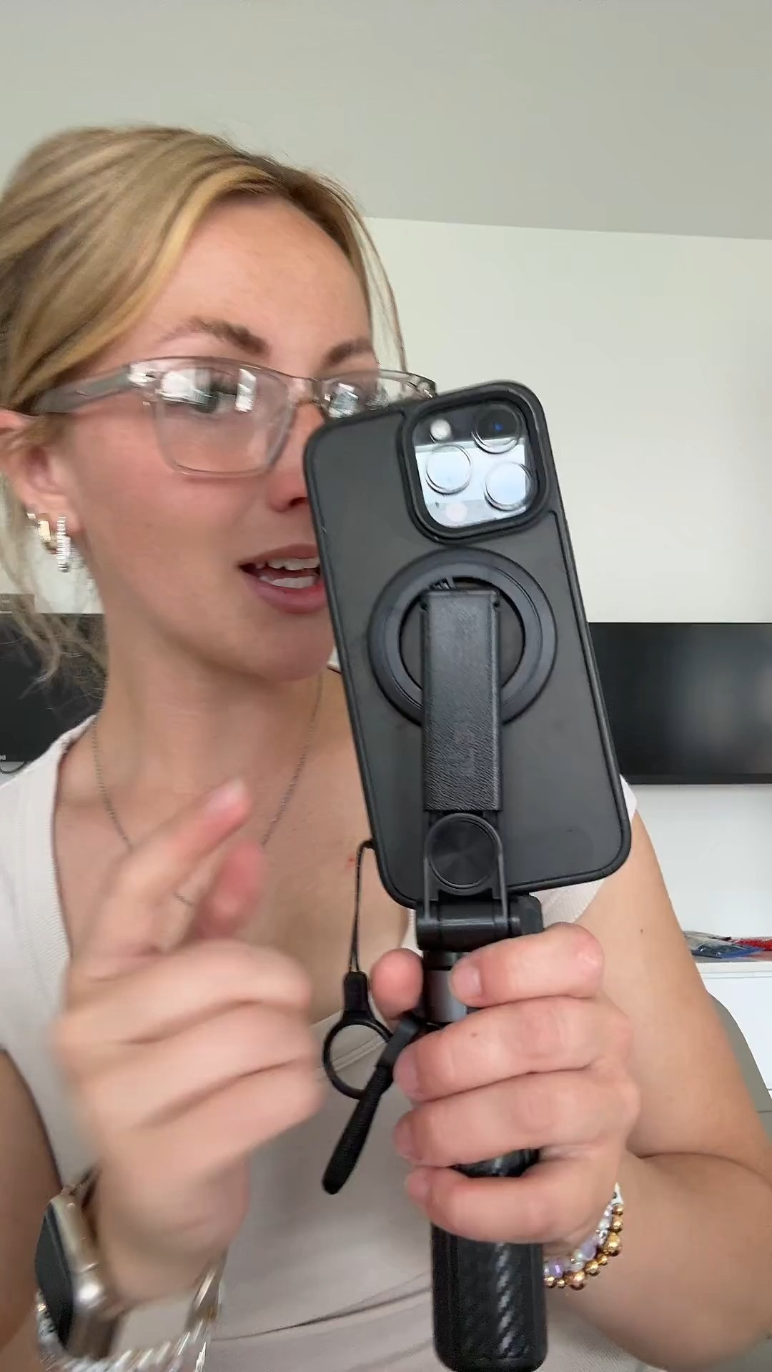 Upgraded Magnetic Selfie 2PCS Set 

 #LTKxAbercrombie #LTKvlog #LTKTravel