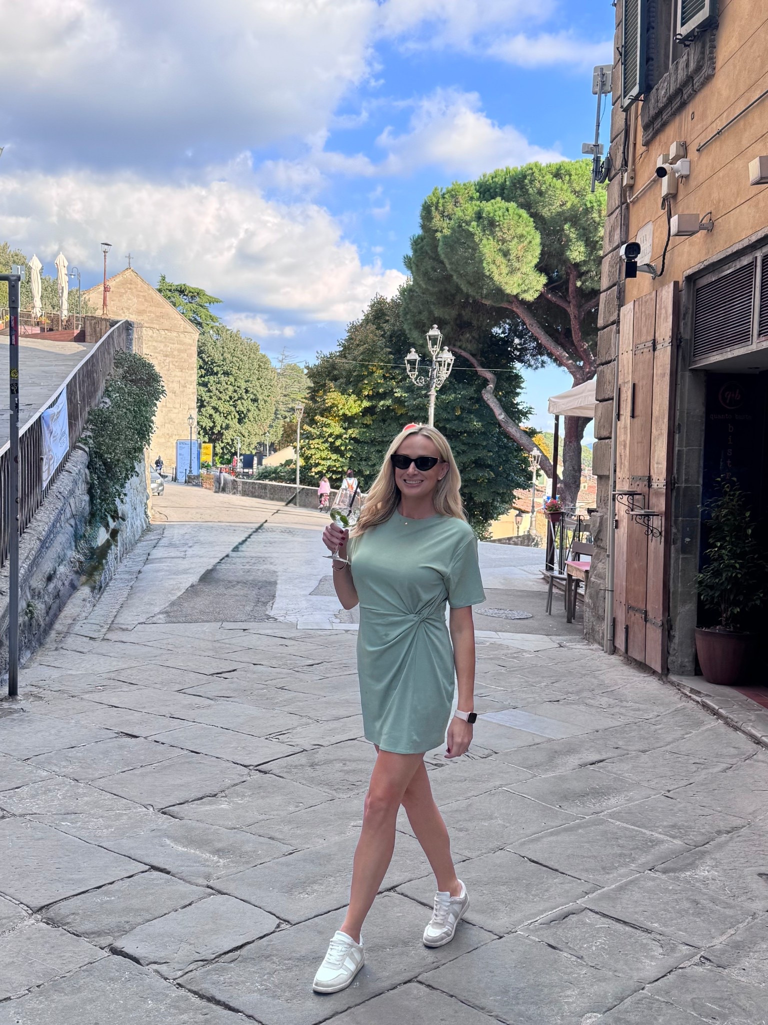 Comfortable, but make it cute for Spritz’s in Italy! 

Italy travel outfit 
Tuscany sightseeing outfit 
Cortona travel


#LTKTravel #LTKOver40 #LTKSaleAlert