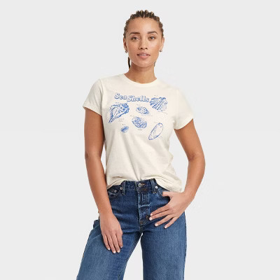 Women's Short Sleeve Graphic T-Shirt - Universal Thread™ | Target