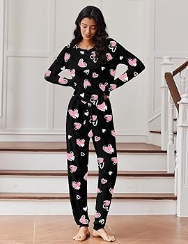 Ekouaer Womens Pajamas Set Long Sleeve Loungewear Soft Lounge Set Joggers with Pockets | Amazon (US)