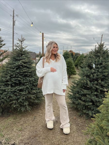 Comfy holiday outfit idea from Free People! Velvet flares, oversized sweater, and cute shearling birkenstocks! 

Size up in shoes 

#LTKGiftGuide #LTKbump #LTKHoliday