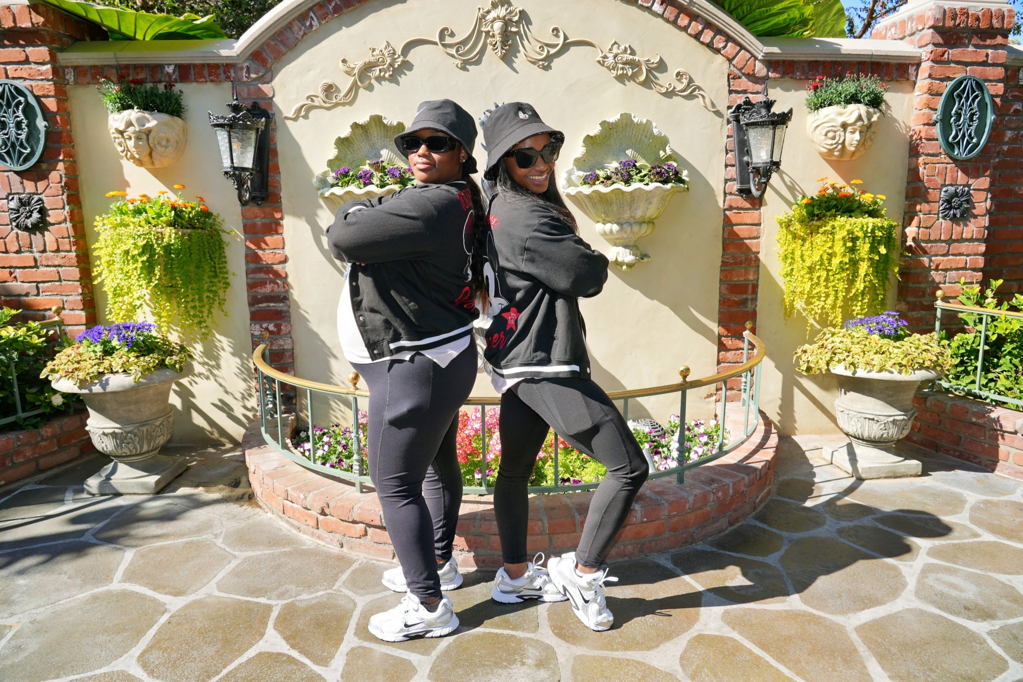 Disney Day ❤️🎢💫

@disneyland 

#LTKTravel #LTKdayinmylife #LTKootd