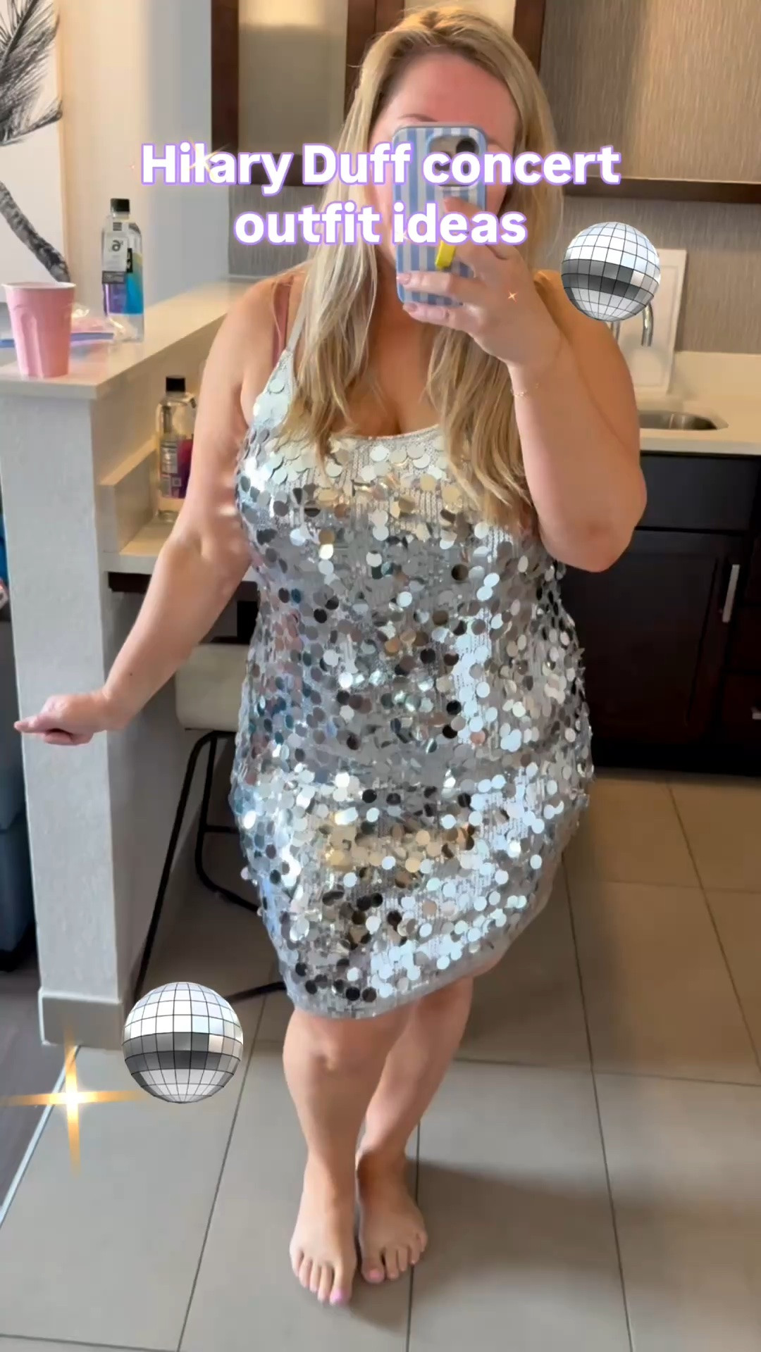 Hilary Duff concert ideas!

#LTKootd #LTKMidsize