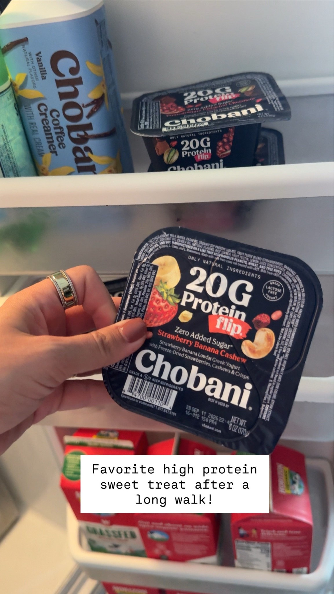 #ad #targetpartner Absolutely love these new @chobani Flip flavors with natural ingredients and 20g of protein! I buy at @target #HighProteinSnack