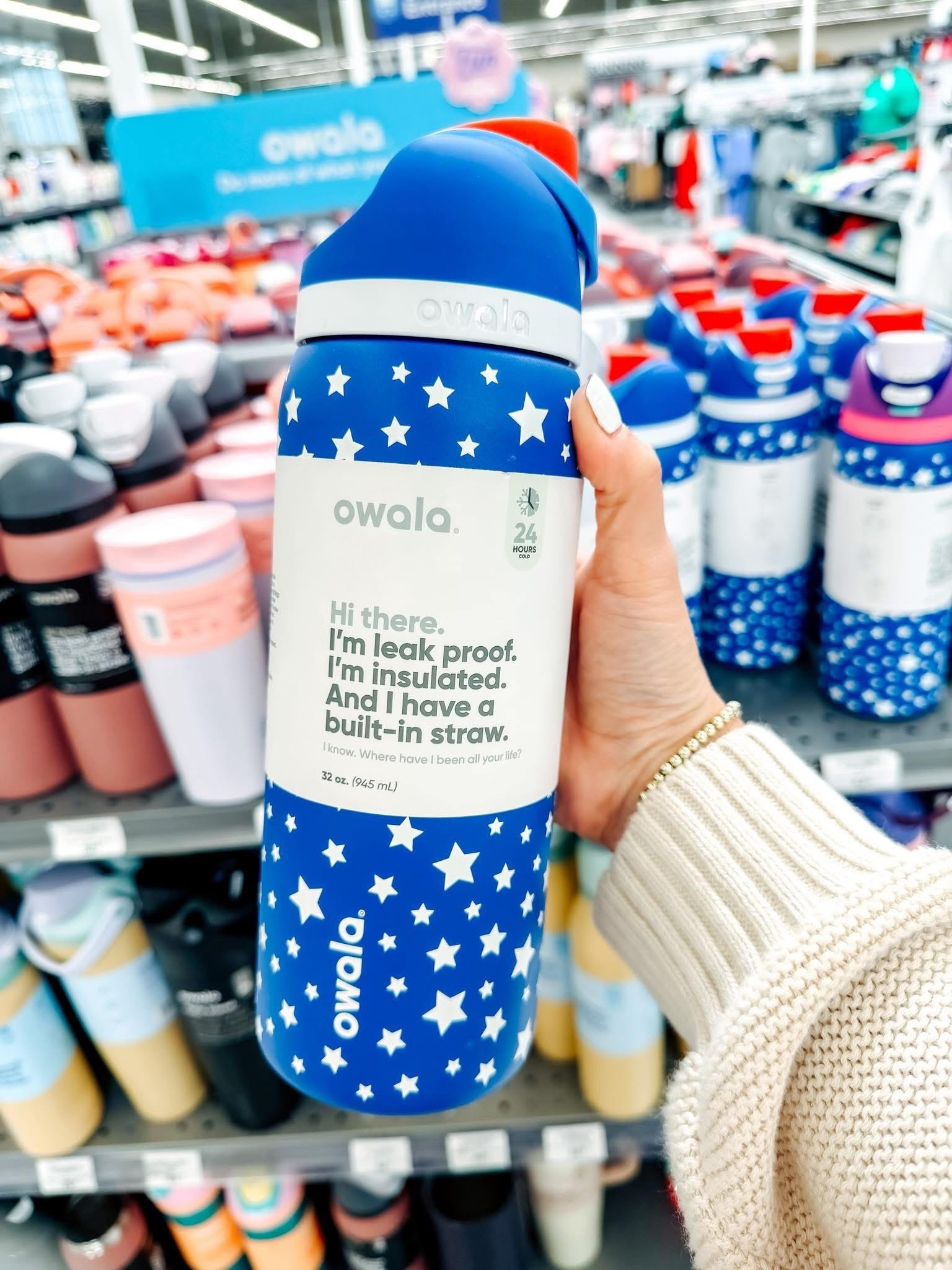 For the girlies who love a little red, white, and cute 🇺🇸✨
This patriotic Owala is giving hydration but make it festive 💁‍♀️💙 perfect for summer days, pool hangs, and all the holiday vibes

#Owala #HydrationButCute #PatrioticVibes #SummerEssentials #WaterBottleObsessed #Girlies #RedWhiteAndBlue #StayHydrated