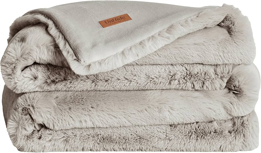 UnHide Marshmallow - Faux Fur Blanket - Heavy Weight, Extra Soft Blanket - Made from Recycled Mat... | Amazon (US)