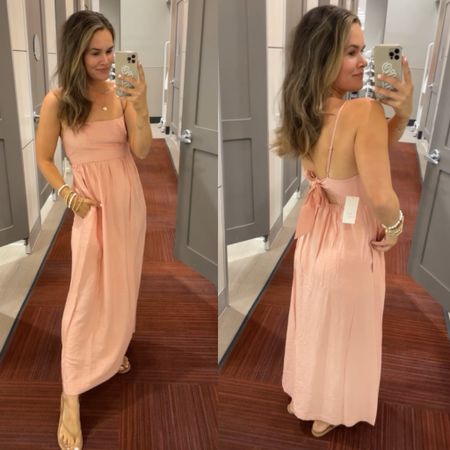 Like and comment “TARGET MAXI” to have all links sent directly to your messages. Couldn’t believe these gorgeous dresses were from target. Really nice material, fit and the back detail 😍😍
.
#target #targetstyle #targetfinds #dresses #dress 

#LTKwedding #LTKfindsunder50 #LTKsalealert
