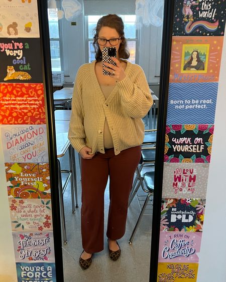 Another Monday with snow and ice. Just trying to be comfortable and warm at this point. 

Cami L Davin & Adley
Pants L
Sweater XL
Shoes 7.5

#LTKbump #LTKmidsize #LTKworkwear