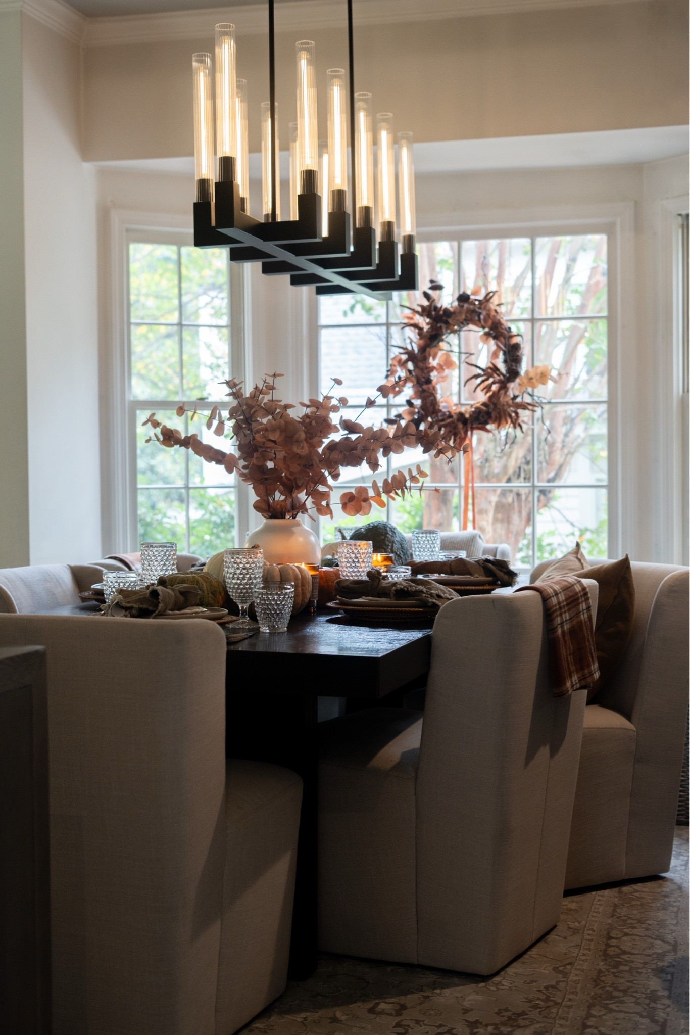 I can’t wait to have all the kids back around this table this Fall! I love the faux flowers in the center and the gorgeous wreath on the window….perfection!

#LTKHome #LTKSeasonal #LTKdayinmylife