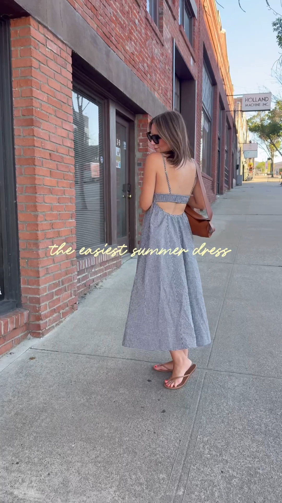 Summer dress of my dreams 🤩

Aritzia finds, midi dress, summer style, toddler mom

#LTKootd