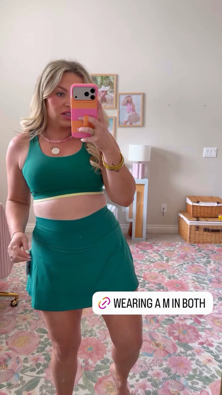 Love this adorable skirt set I just got in! So comfy love the bit of lime green at the bottom of the sports bra. Loving the Kelly green color for summer!

#LTKSeasonal #LTKMidsize #LTKActive