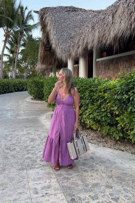 Just saw this dress is restocked such a pretty maxi dress perfect for Mother’s Day brunch or vacation I’m in a small petite 

#LTKover40 #LTKsalealert