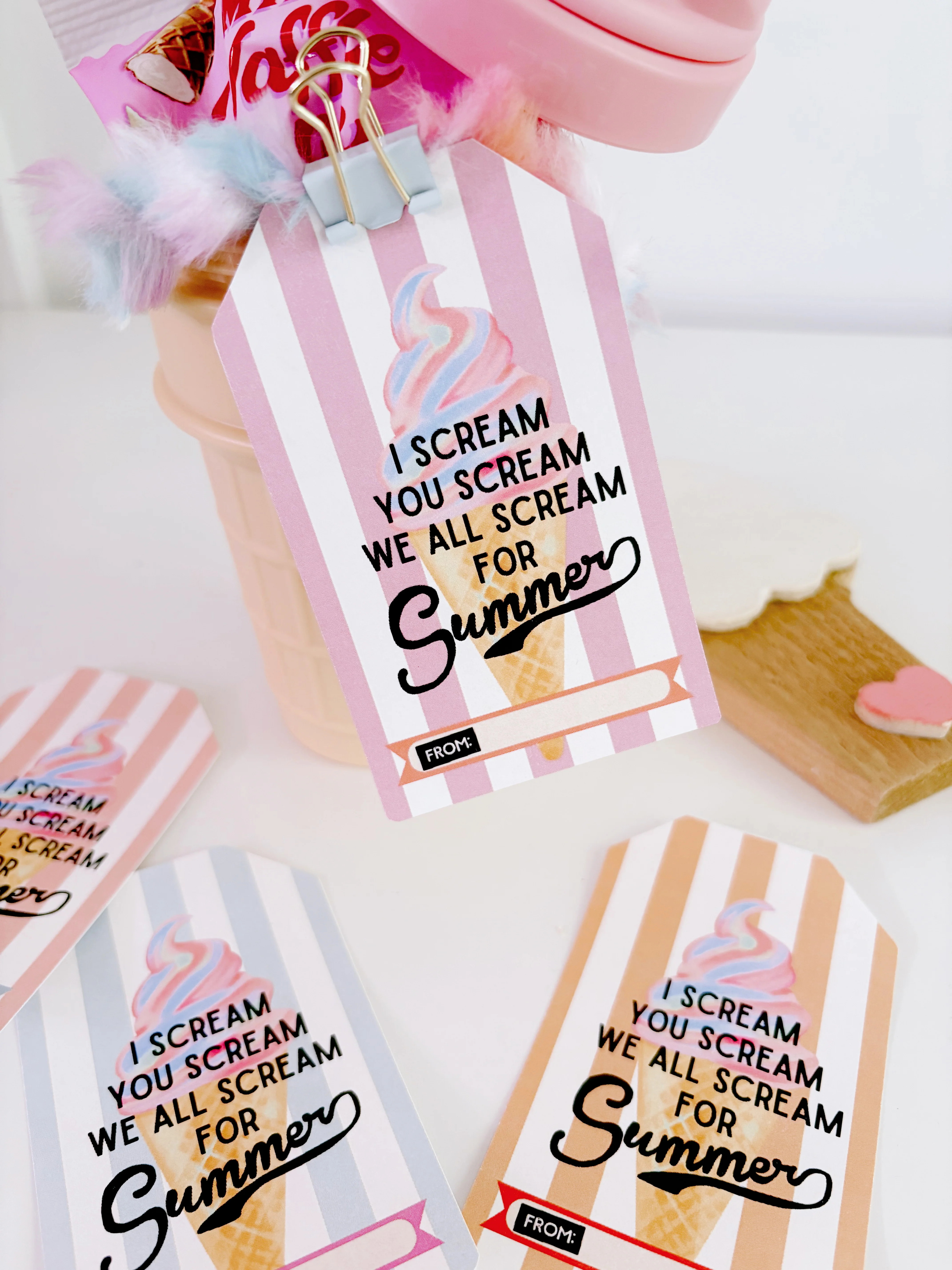 I scream, you scream, we all scream for SUMMER | printable tags | The Letter Vee