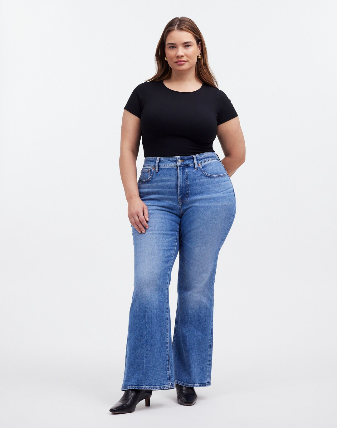 Plus Curvy Flea Market Flare Jeans in Amaretto Wash | Madewell