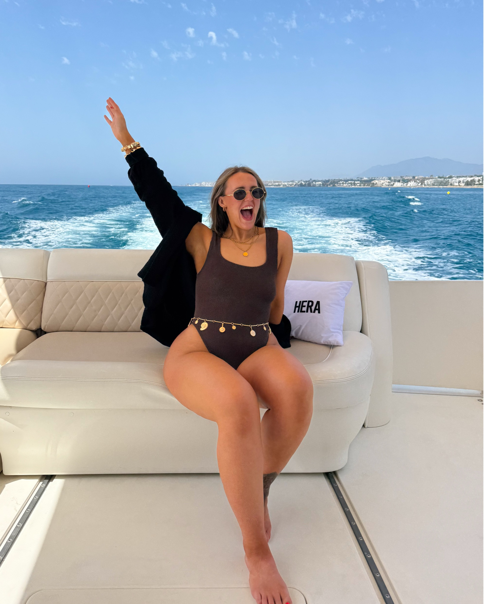 Hi gals ❤️

Swimsuit is a brand called YOUSWIM! 

Belt is MANGO, but OOS so I’ve linked something really similar 

Shirt I’m wearing a size small, gorgeous oversized fit (I think they’re due for a full restock early July so I’d turn your notifications on, I’ve worn these to death!!)



#LTKsummer #LTKcurves #LTKmidsize