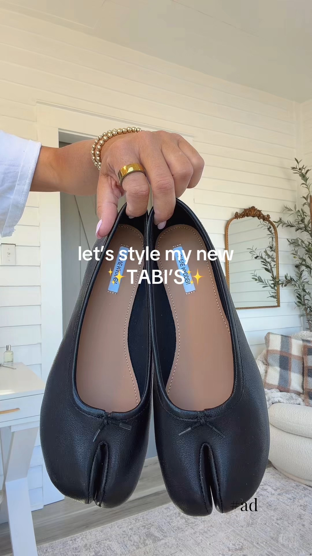 To say I’m obsessed is an understatement! Love these @Steve Madden US tabis! So comfy and TTS! 


#ad

#LTKootd #LTKdayinmylife #LTKOver40