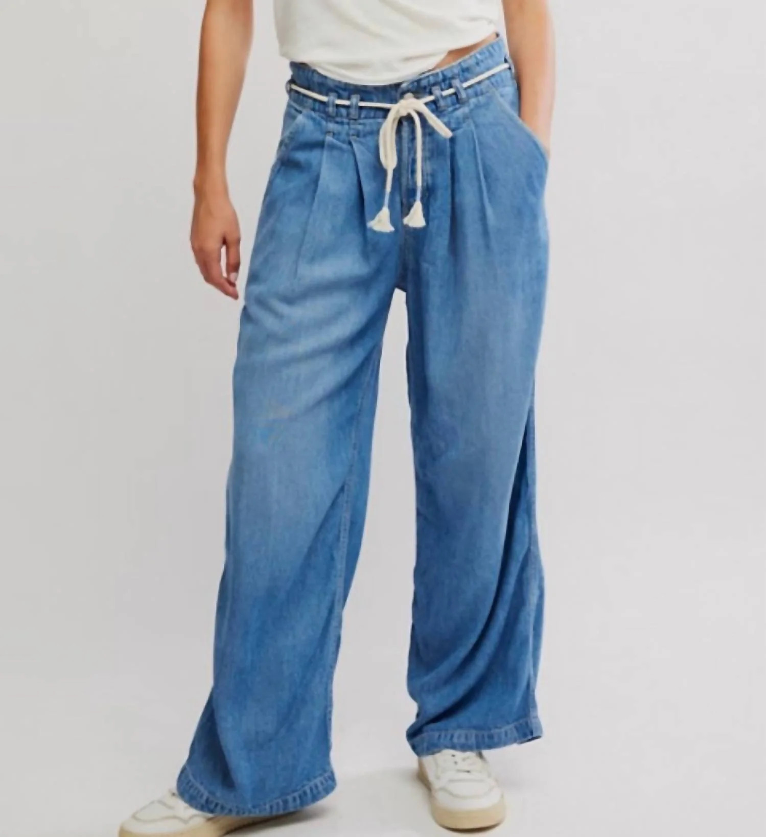 Dakota Cinched Pull On Pants In Vine | Shop Simon