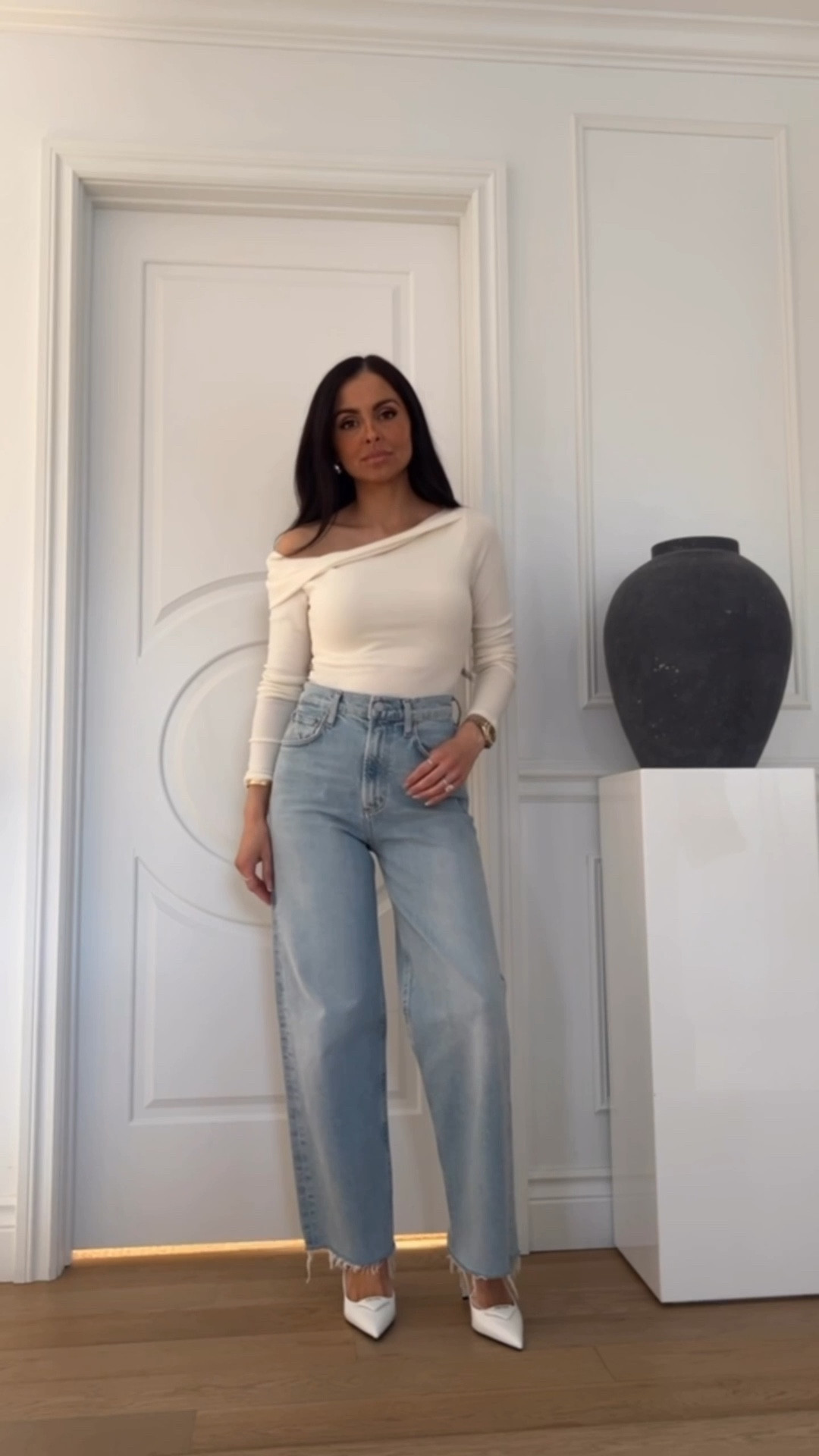 Favorite Agolde jeans are on sale at net-a-porter
Save 20% Agolde ren cropped jeans 

#LTKSaleAlert #LTKSeasonal #LTKPetite